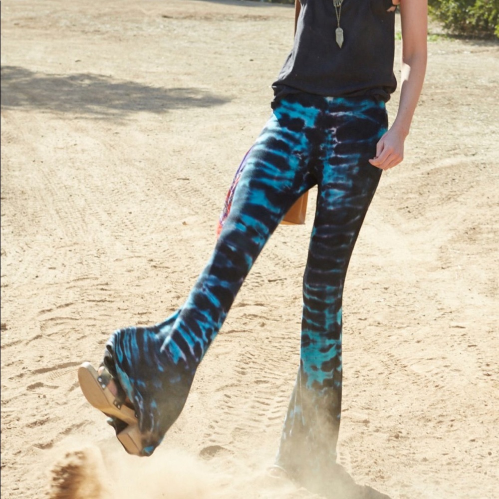 Stone Fox Hadley Flare Pant - Size S, M